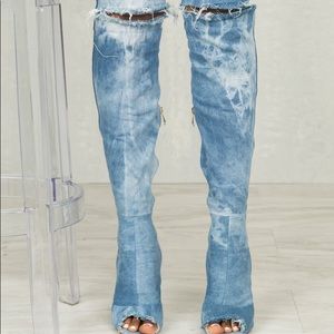 Jean Ripped Thigh Boots